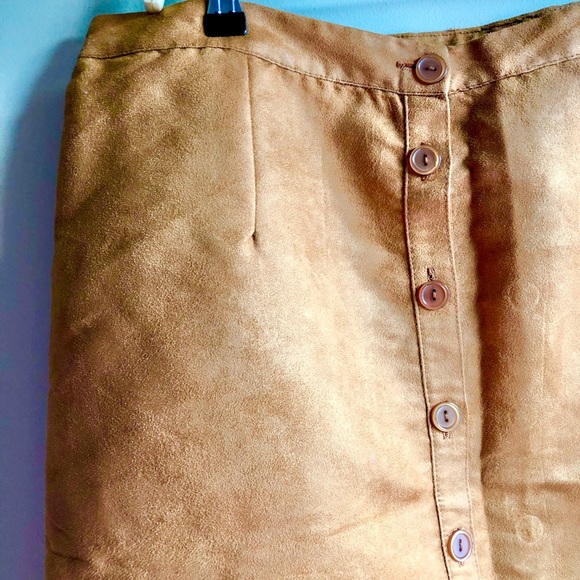 NWT Cognac Faux Suede Skirt - Picture 2 of 5